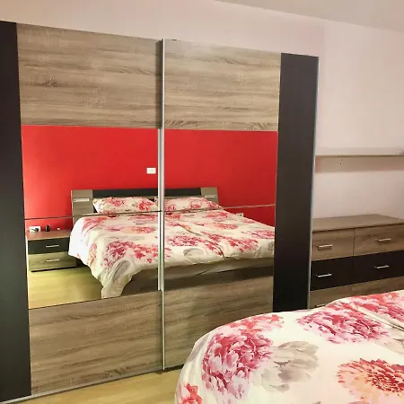 Apartmaji Mlekuz Apartment *