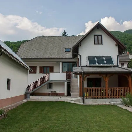 Apartmaji Mlekuz Apartman Bovec