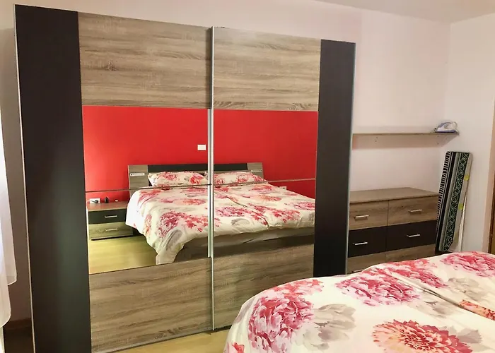 Apartmaji Mlekuz Apartment *